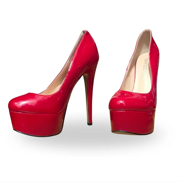 Women's Red Platform Heels - Picture 3 of 8